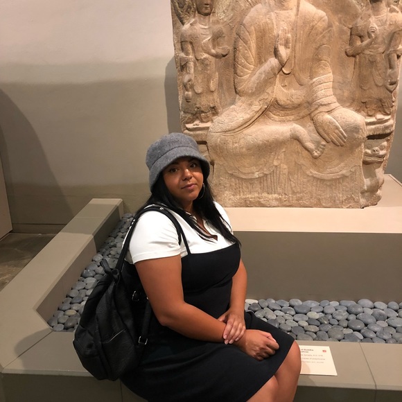 Meet your Posher, Patty - Picture 2 of 2